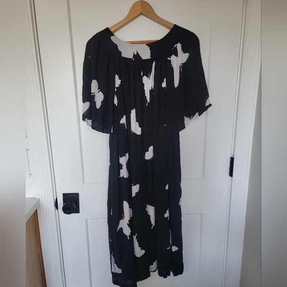 Go Softly Patio Dress ~ Medium - Picture 2 of 5